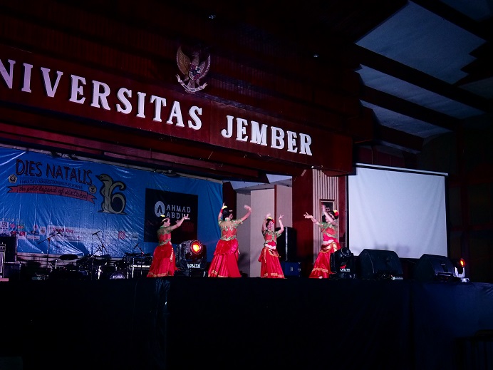 DIESNATALIS 16 FARMASI UNEJ – BEM Farmasi Universitas Jember